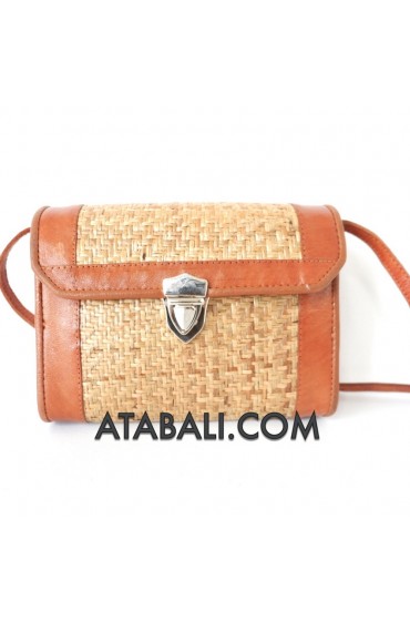 Rattan bag with leather style